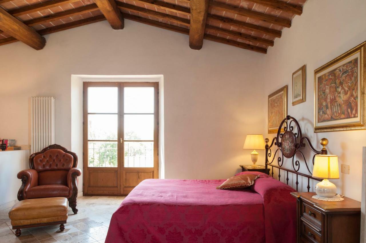 Agriturismo Podernuovo Asciano Buitenkant foto