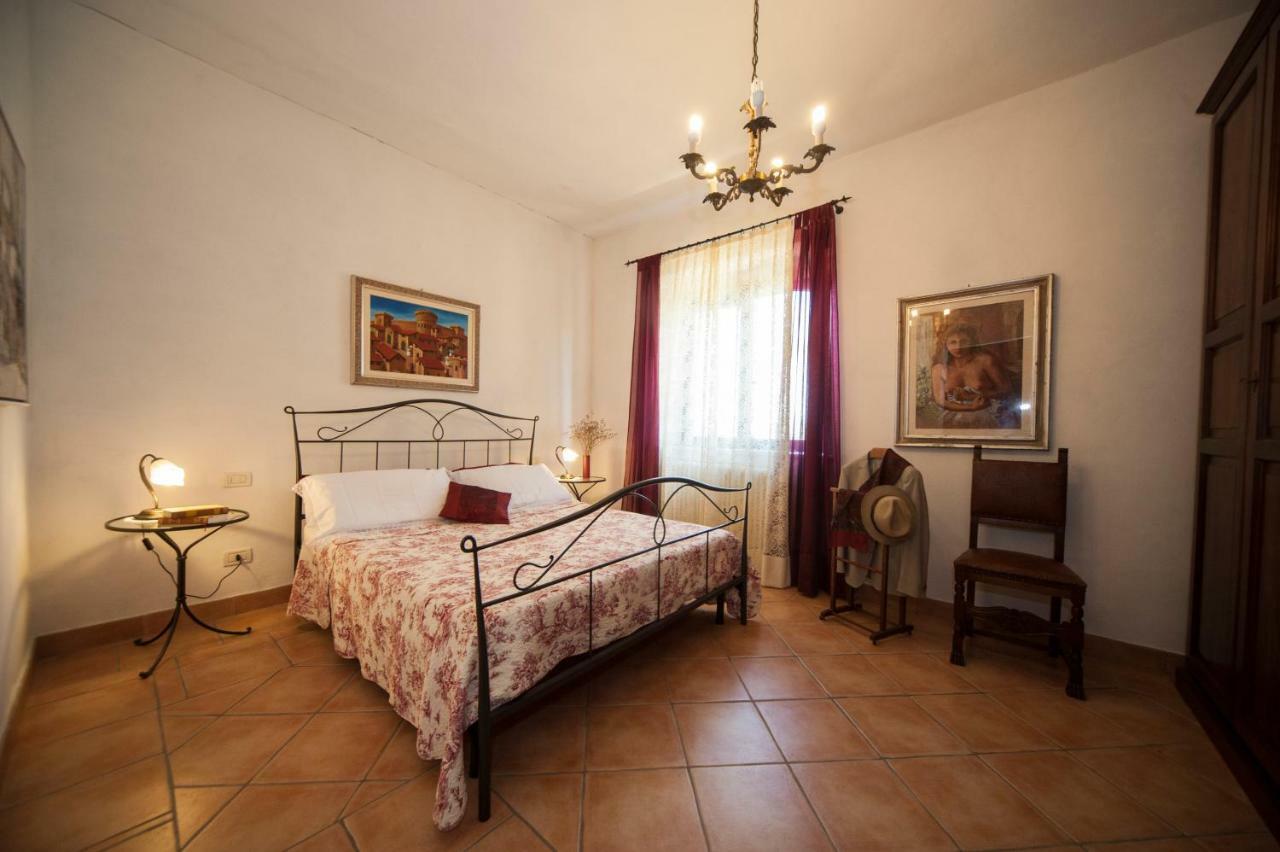 Agriturismo Podernuovo Asciano Buitenkant foto