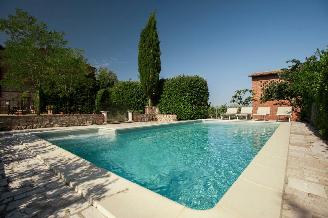 Agriturismo Podernuovo Asciano Buitenkant foto