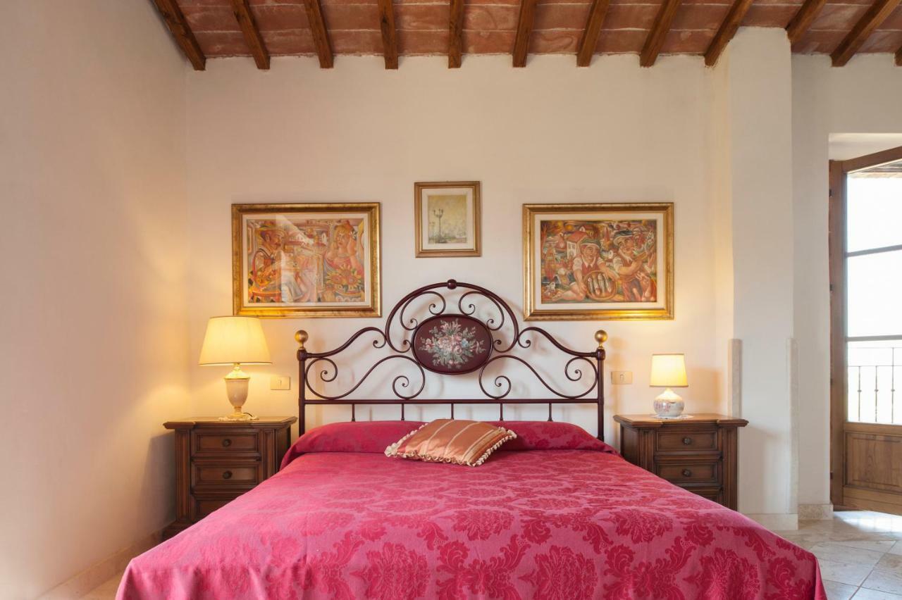 Agriturismo Podernuovo Asciano Buitenkant foto