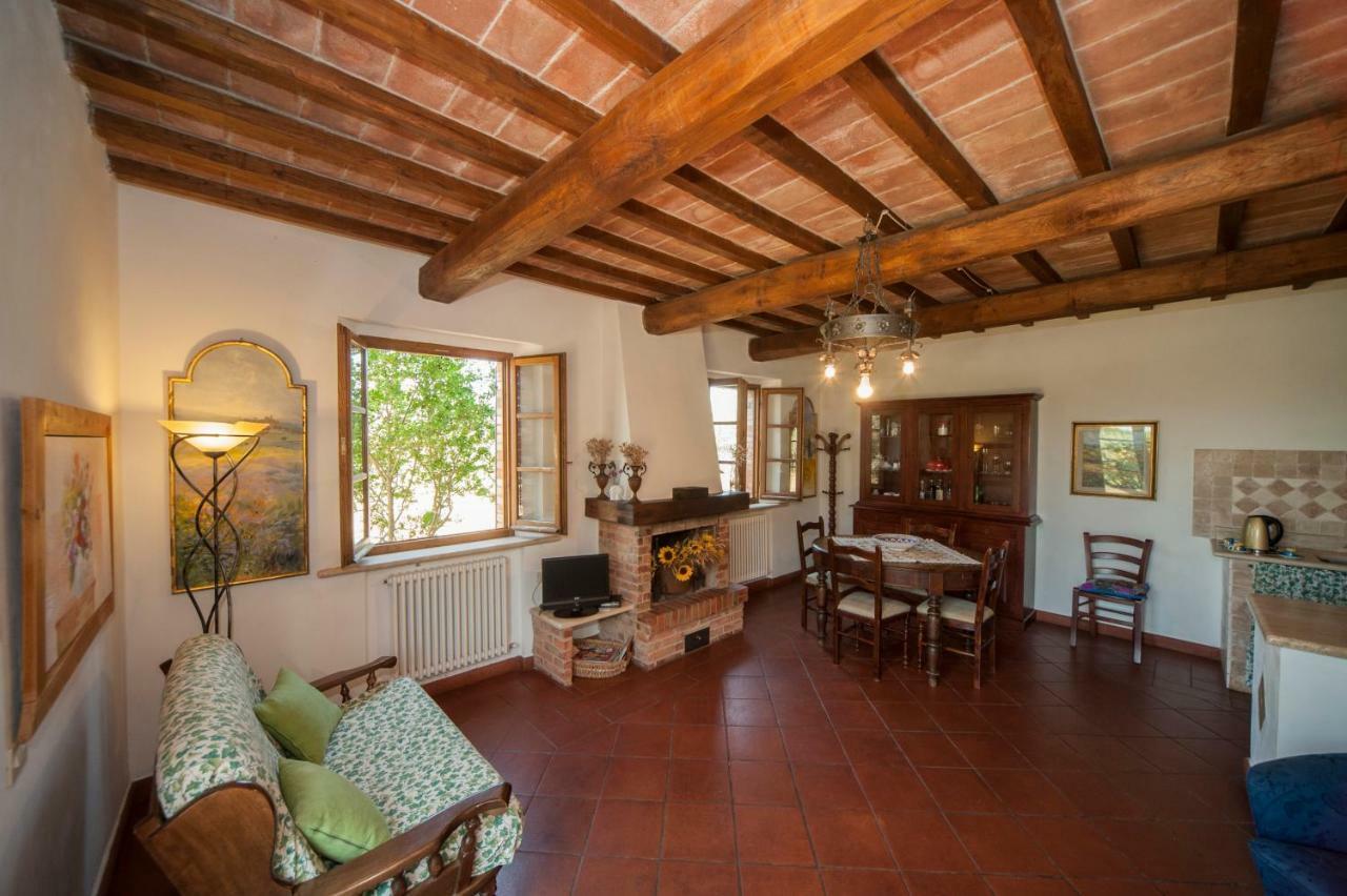 Agriturismo Podernuovo Asciano Buitenkant foto