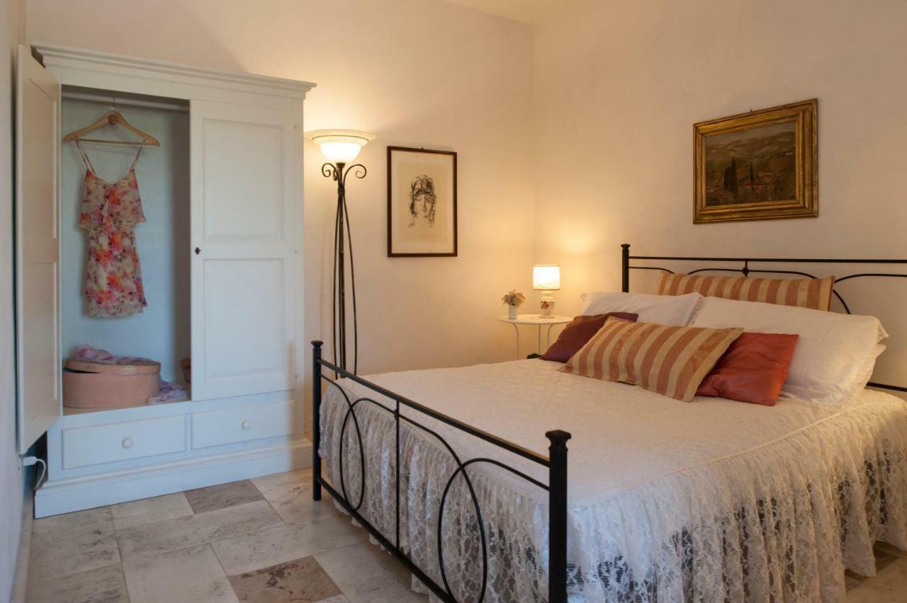 Agriturismo Podernuovo Asciano Buitenkant foto
